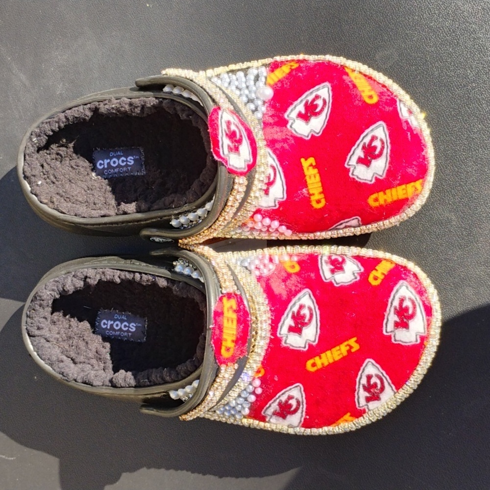 Custom Chiefs Crocks - Picture 3 of 4